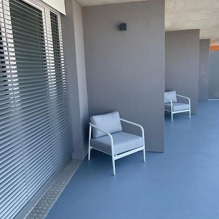 Luxusapartment Mit 40 Qm Terrasse, E-Parkplatz Und Parkplatz グラーツ エクステリア 写真