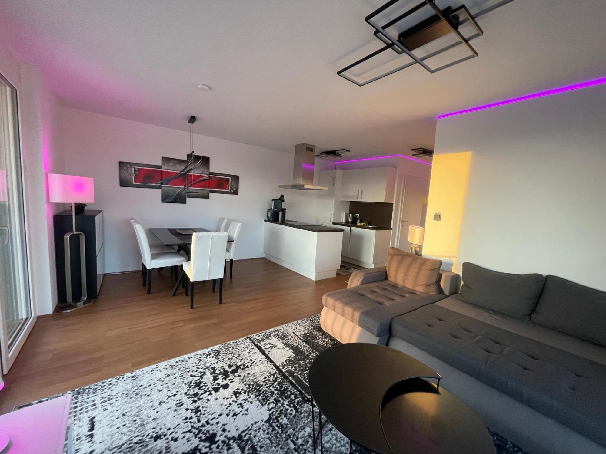 Luxusapartment Mit 40 Qm Terrasse, E-Parkplatz Und Parkplatz グラーツ エクステリア 写真